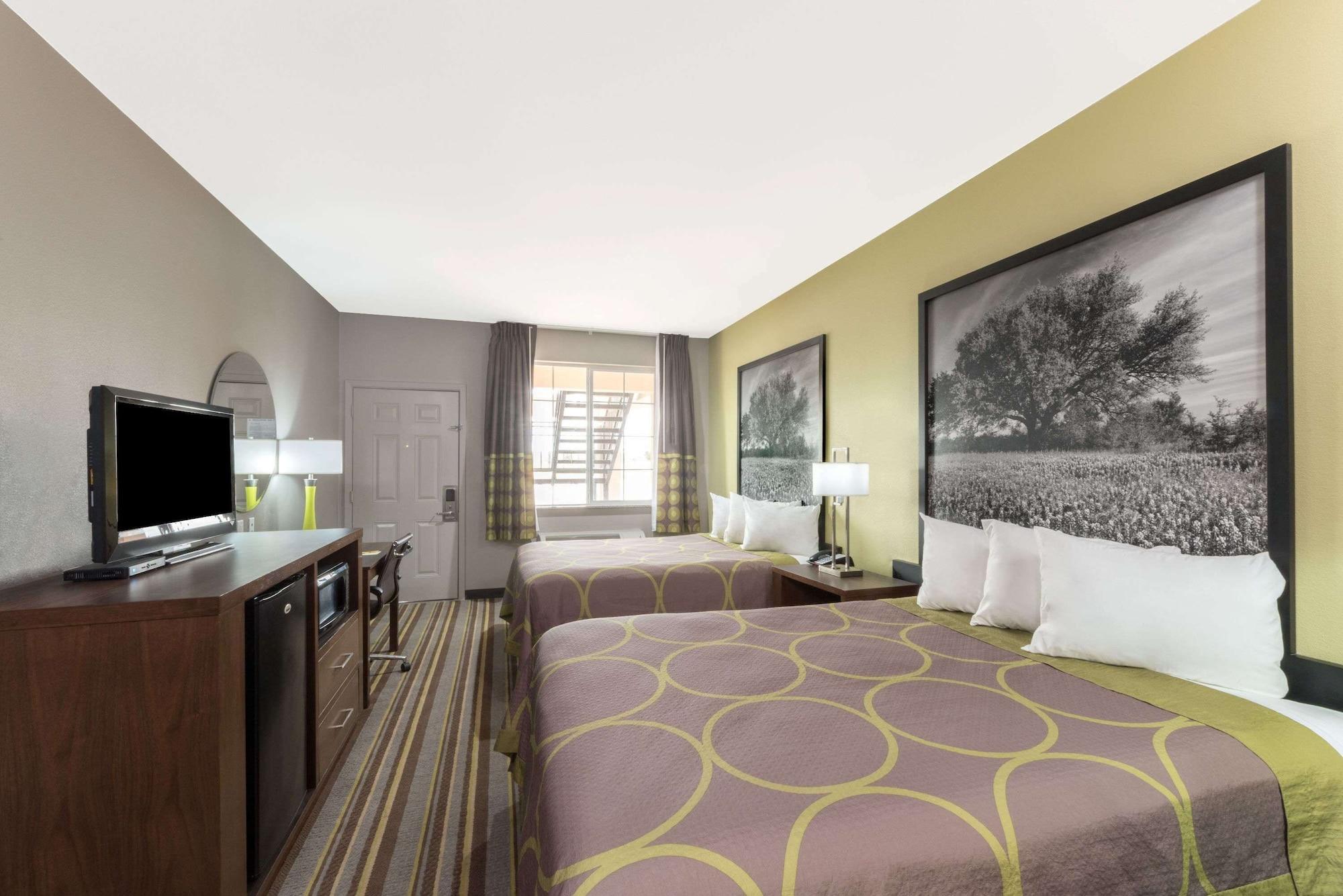 Super 8 By Wyndham Colorado City Εξωτερικό φωτογραφία